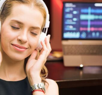 English Intonation and Word Stress