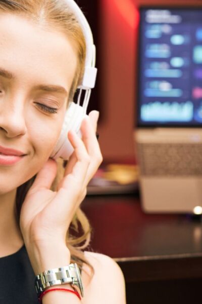 English Intonation and Word Stress